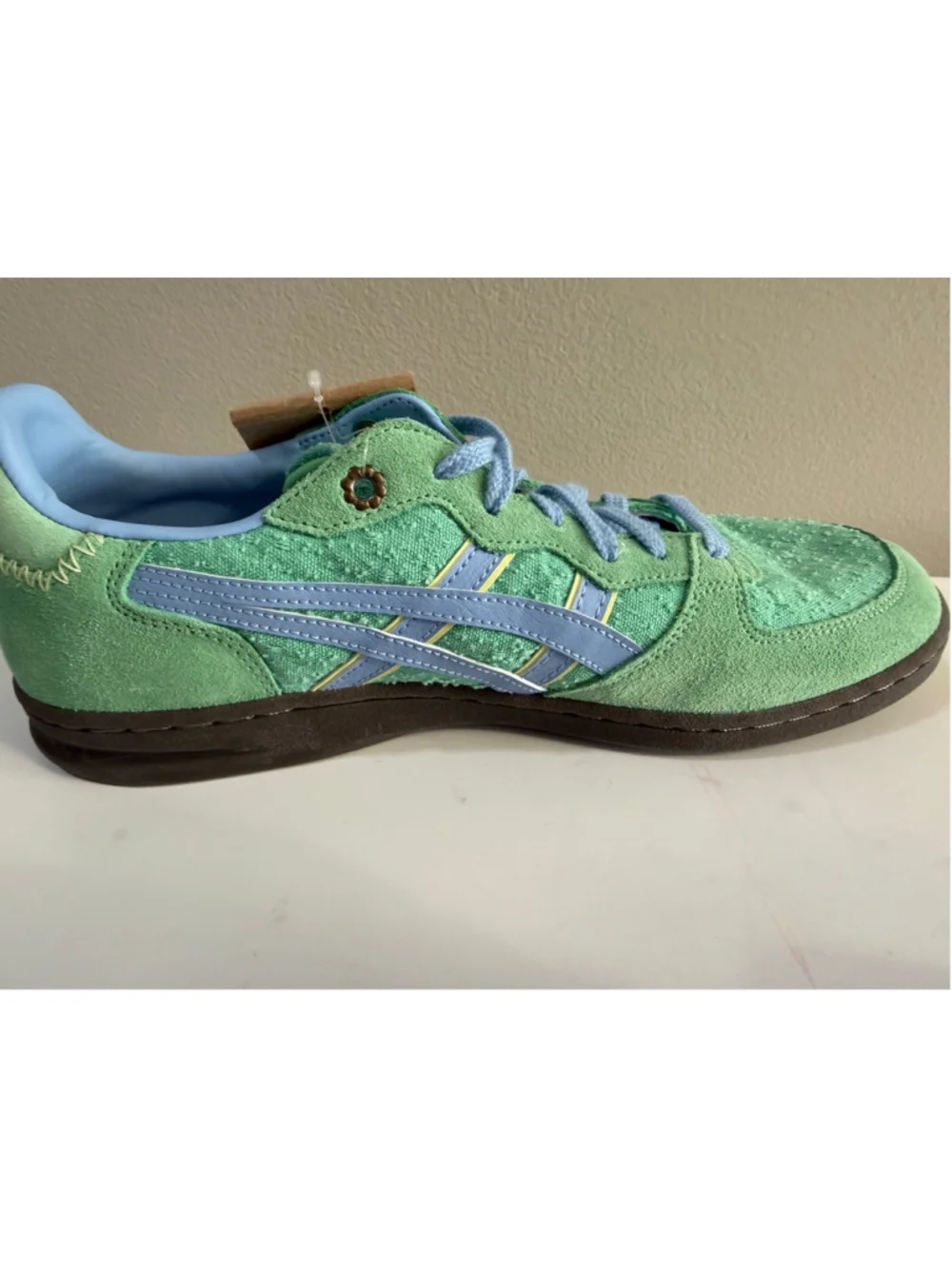ASICS Skyhand OG Peppermint Stone Wash Sneakers NWT Men’s 8.5 Retro Suede